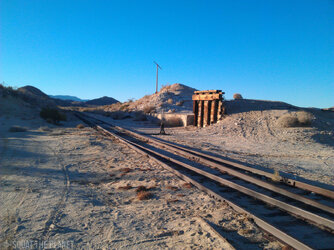 Platform along tracks_01-02-2013_004.jpg