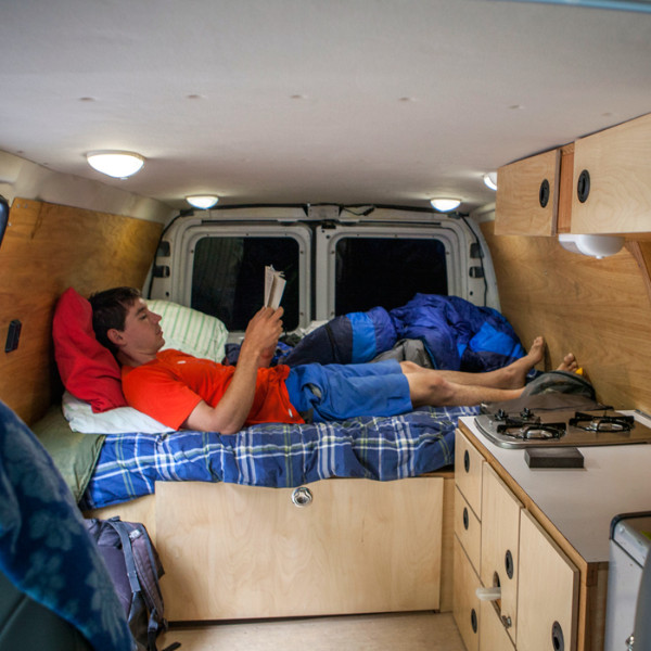 alex-honnold-library-ven-bed_ph.jpg