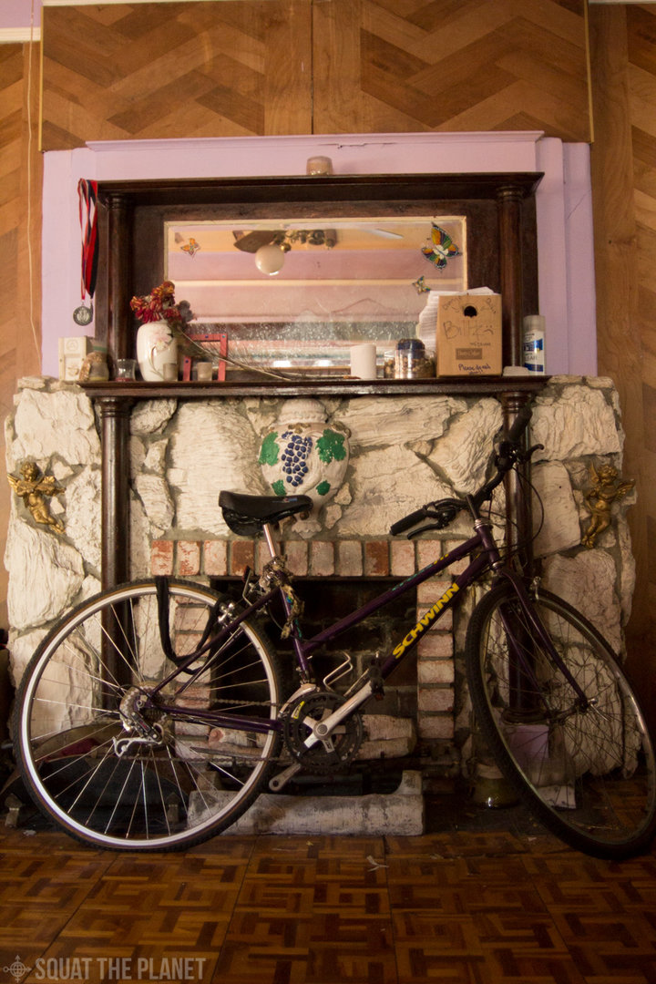 Bike in front of fireplace_10-08-2013_030.jpg