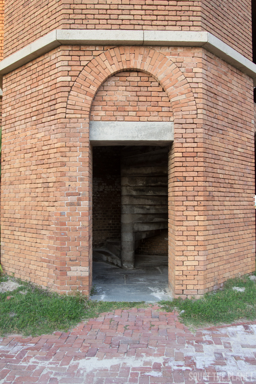 doorway-to-stairs_05-08-2013.jpg