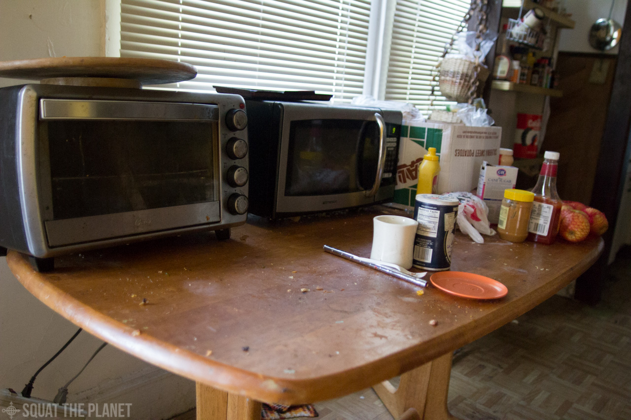 toaster and microwave_10-08-2013_041.jpg