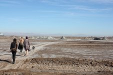 Walking to the mud pots_12-29-2011_001.jpg
