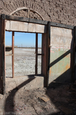 Window to the wastes_12-29-2011_029.jpg