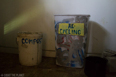 compost and recycling_10-08-2013_036.jpg