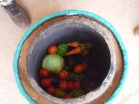 300px-Tonkrugkühler,_Clay_pot_cooler,_Canari_Frigo.jpg