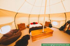 INSIDE-THE-LOTUS-BELLE-01.jpg