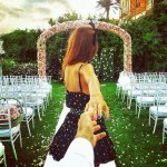 photographer-follows-girlfriend-around-the-world-holding-hand-photo-series-14.jpg