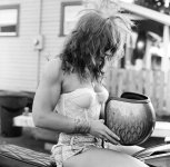girlsonbikes17.jpg