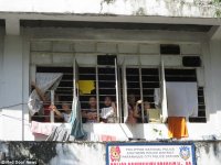 00578-2906730-PIX_for_Mail_Online_Exclusive_Street_Children_in_Manila_jailed_a-a-9_1421135531411.jpg