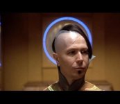 Gary-Oldman-Fifth-Element-550x478.jpg