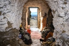 sacromonte-cave-hallway-1200x1200.jpg