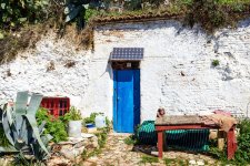 sacromonte-cave-home-1200x1200.jpg