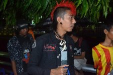 the-yangon-punks-feeding-myanmars-homeless-body-image-1436760670.jpe