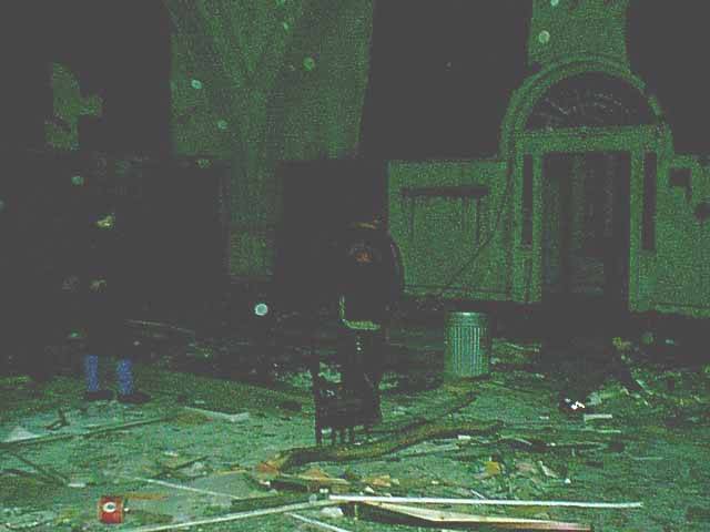 Click for original image 30k 640x480