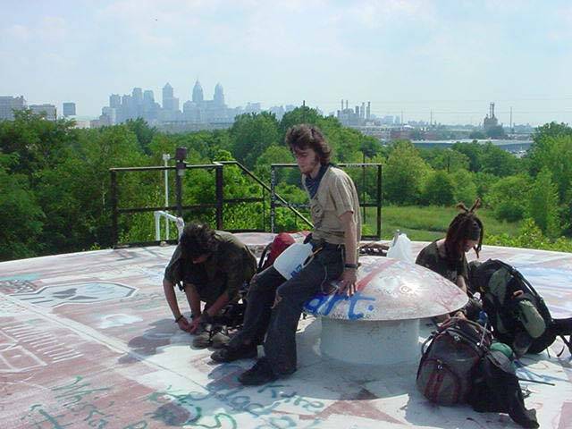 Click for original image 57k 640x480